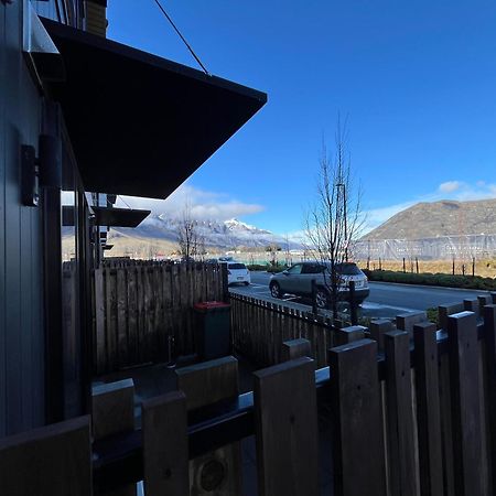 Queenstown Studio - 5Mins To Airport - Aircond - Free Wifi - Walk To Centre Exteriör bild