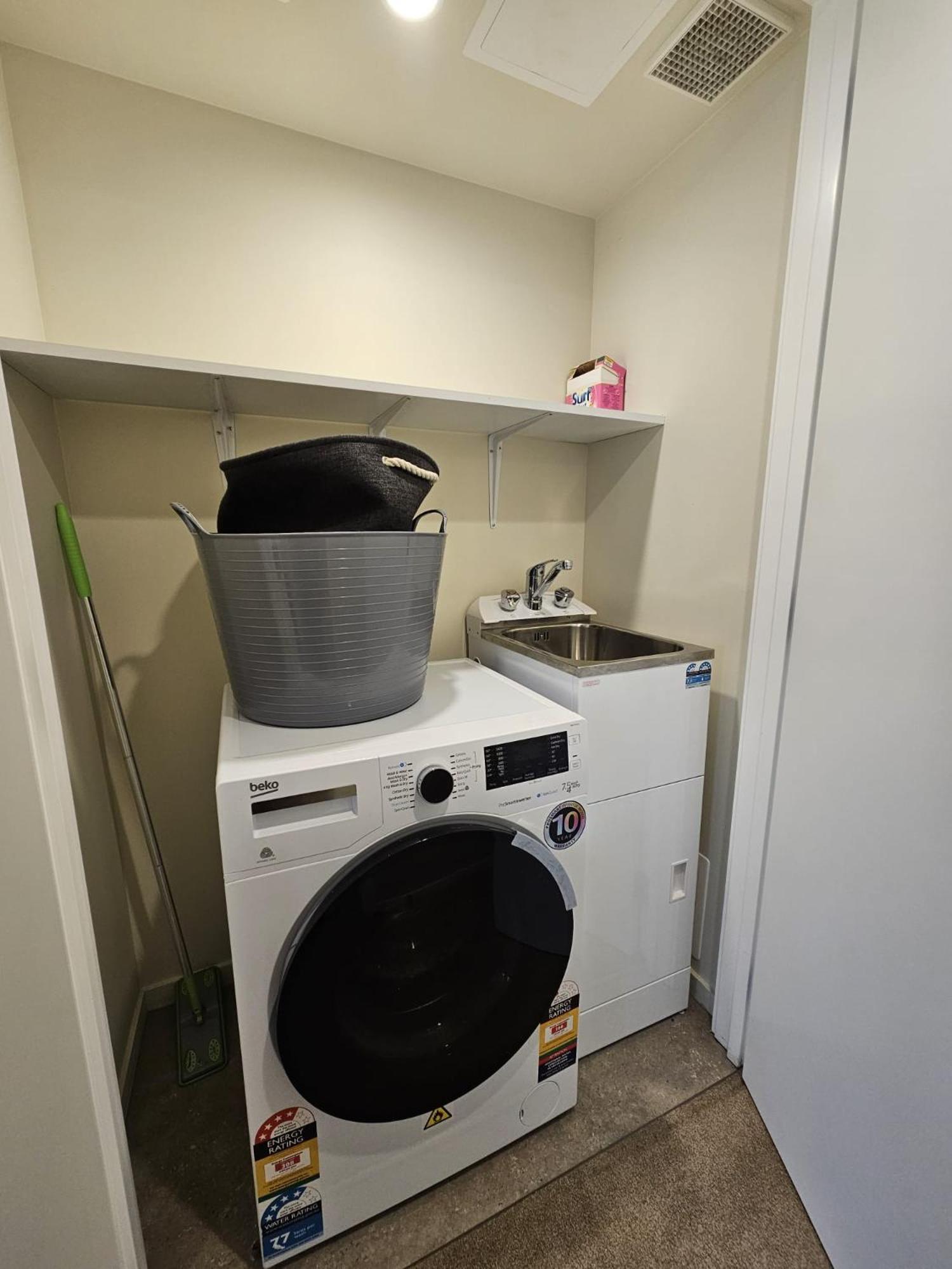 Queenstown Studio - 5Mins To Airport - Aircond - Free Wifi - Walk To Centre Exteriör bild