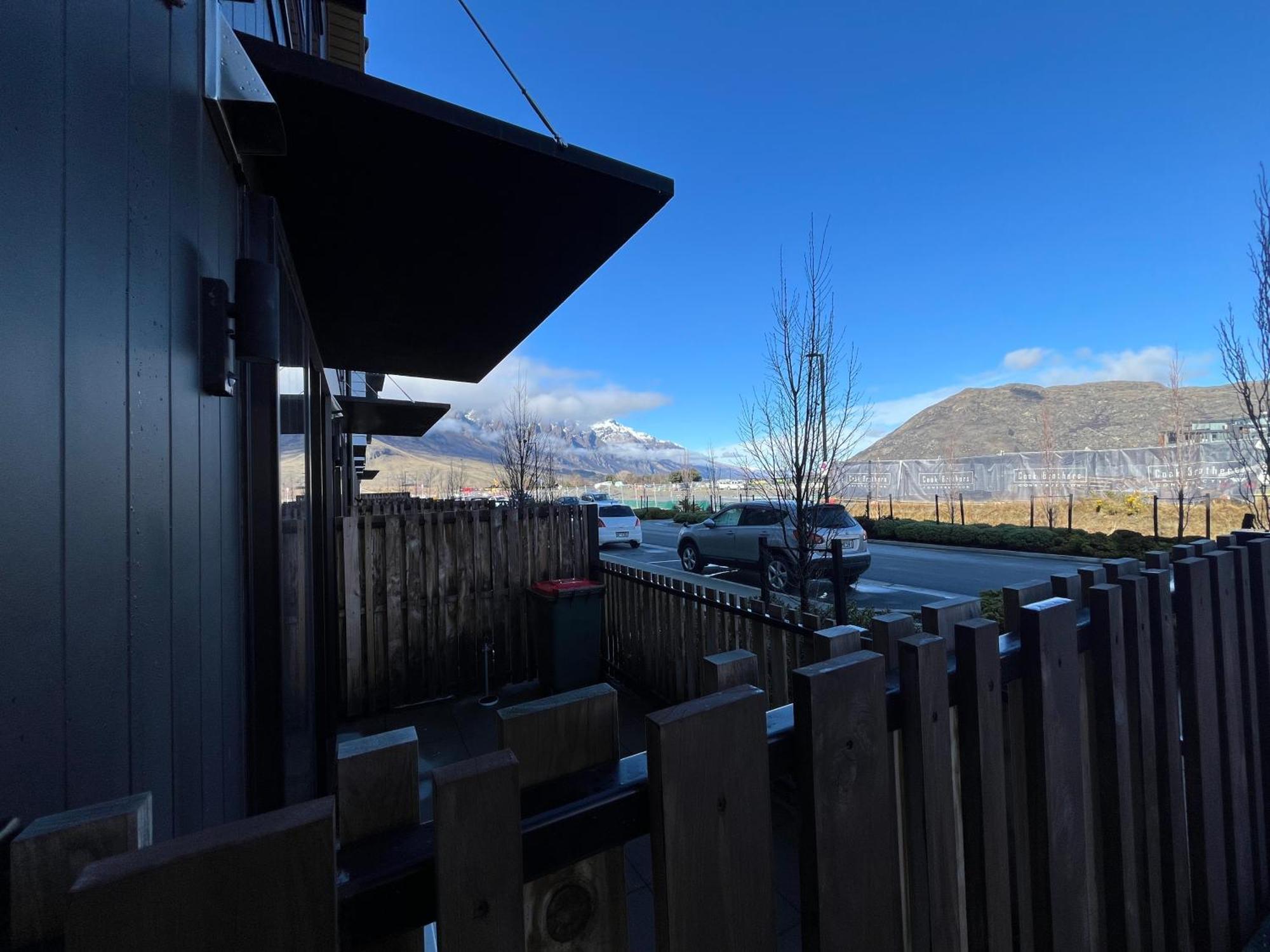 Queenstown Studio - 5Mins To Airport - Aircond - Free Wifi - Walk To Centre Exteriör bild